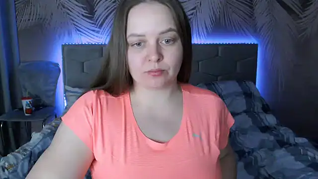 uliastar online show from February 2025 08:15:02 AM