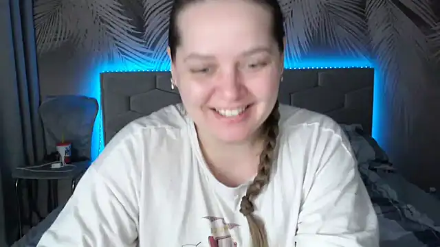 uliastar online show from March 2025 08:27:01 AM