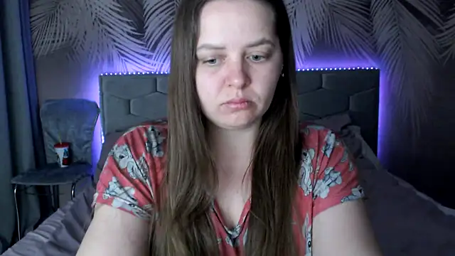 uliastar online show from March 2025 05:17:02 AM