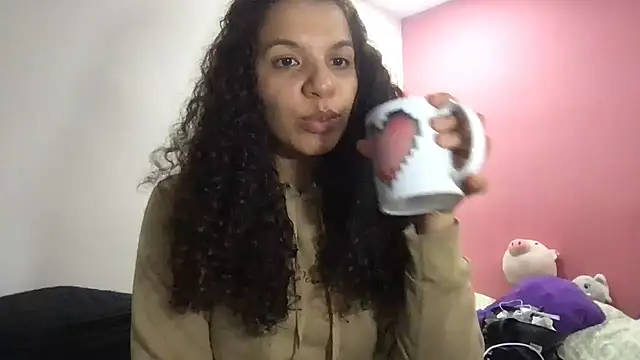 gatubelahot online show from March 2025 11:01:02 PM