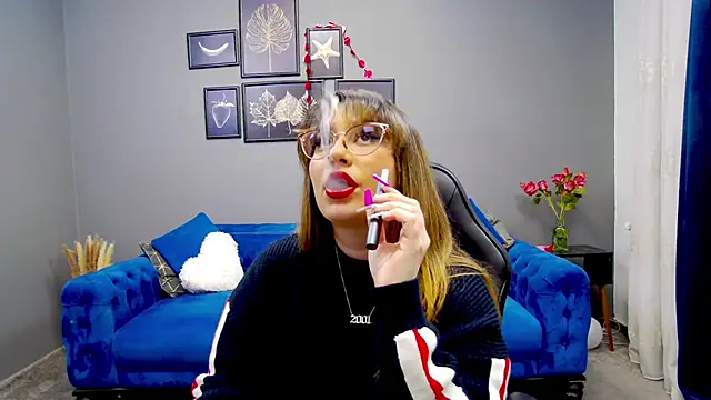 Katewalker  online show from February 2025 06:24:02 PM