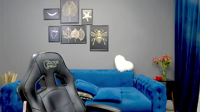 Katewalker  online show from March 2025 12:21:01 AM