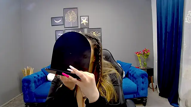 Katewalker  online show from March 2025 06:04:02 PM