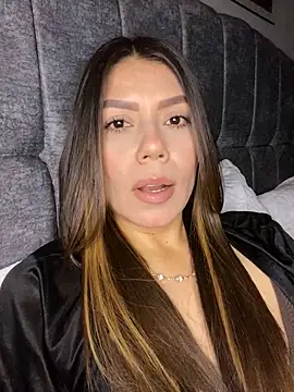 martina contreras online show from March 2026 03:12:02 AM