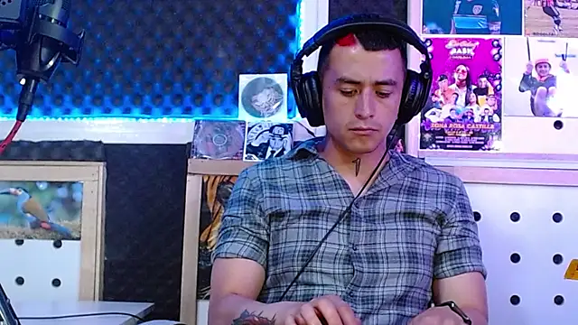 Darko0717 online show from March 2025 12:47:02 AM