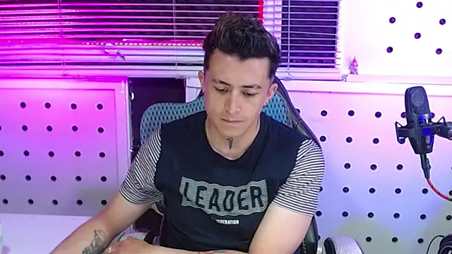 Darko0717 online show from September 2025 03:01:02 PM