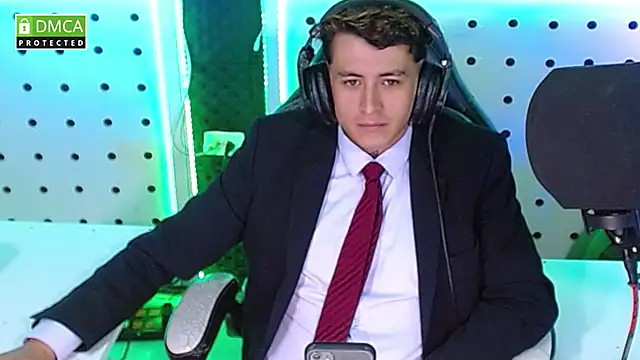 Darko0717 online show from October 2025 11:35:01 PM