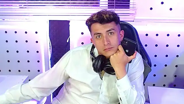 Darko0717 online show from November 2025 12:11:02 AM