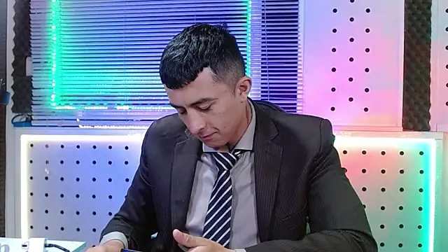 Darko0717 online show from March 2026 11:28:02 AM