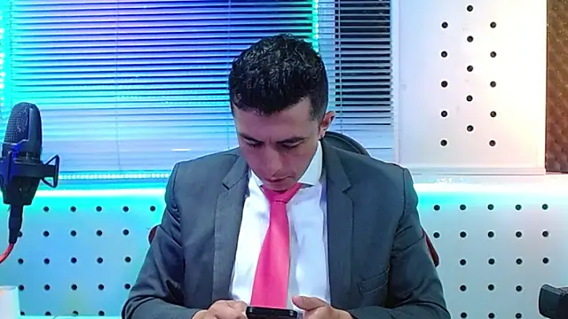 Snapshot of Darko0717 chatting on April 2026 11:45:02 AM Darko0717 online show from April 2026 11:45:02 AM