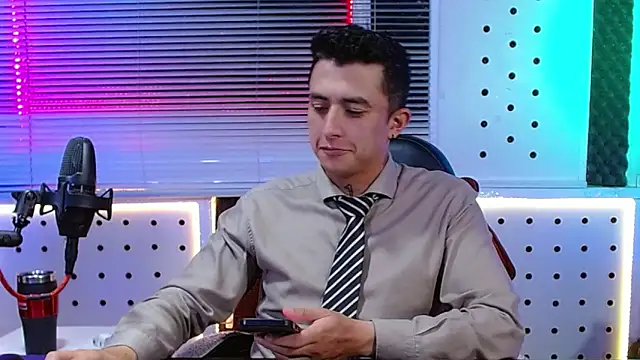 Snapshot of Darko0717 chatting on May 2026 07:51:02 PM Darko0717 online show from May 2026 07:51:02 PM