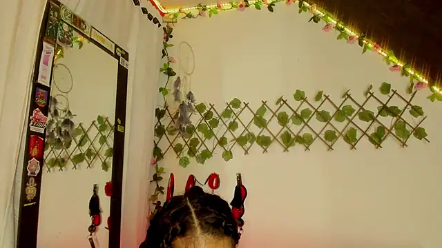 Cata green online show from December 2024 10:34:01 PM