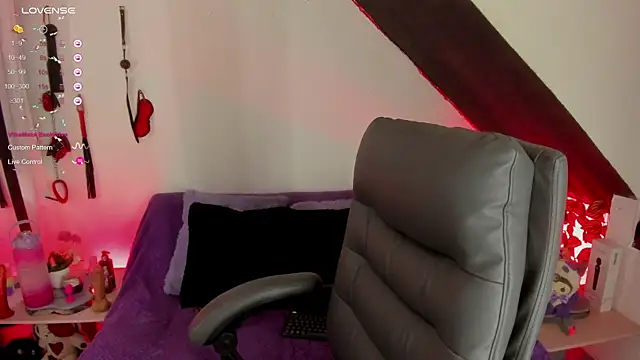 Cata green online show from March 2025 08:34:01 PM