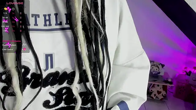 Cata green online show from March 2025 09:27:01 PM