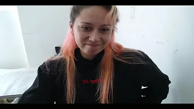 MommyMiaWs online show from December 2024 07:54:02 PM