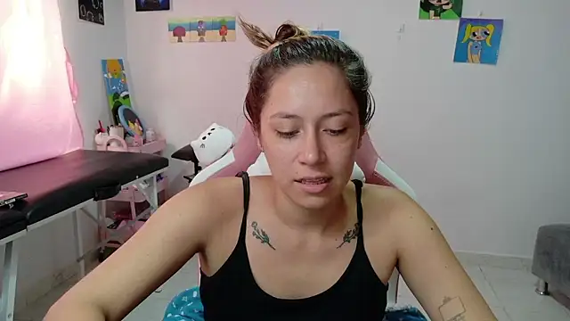 MommyMiaWs online show from January 2026 05:26:02 PM