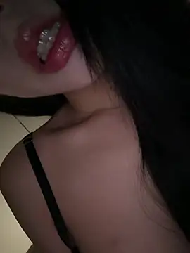 Serena-AU online show from February 2026 02:34:01 PM