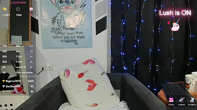 Snapshot of alexysgray chatting on March 2025 09:56:02 PM alexysgray online show from March 2025 09:56:02 PM