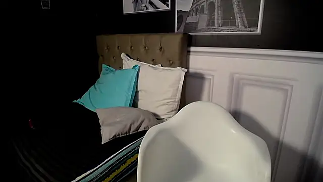 samanthaanderson  online show from December 2024 05:58:02 PM