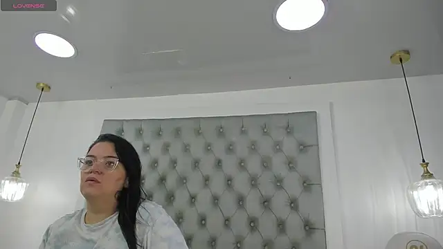 anette cooper online show from September 2025 03:39:02 AM