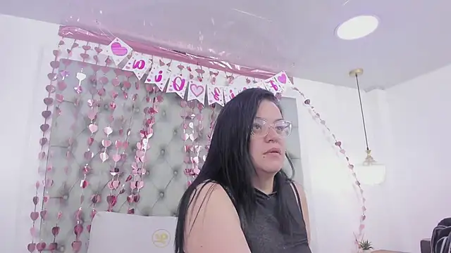 anette cooper online show from February 2026 03:36:01 AM