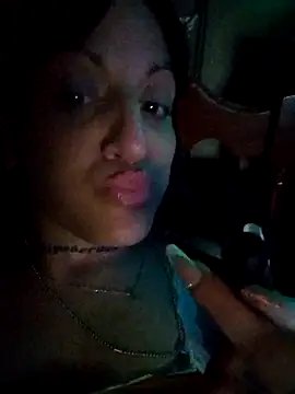 estefyzapata online show from January 2026 03:10:01 AM