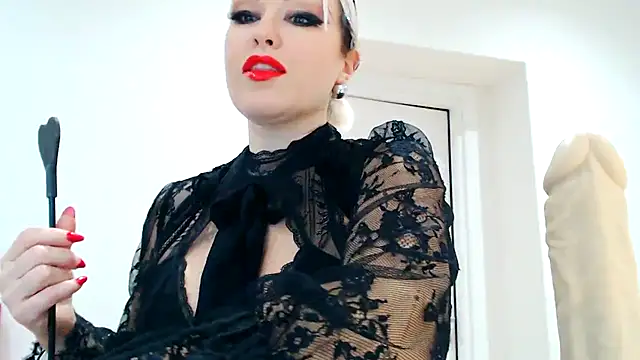 Snapshot of MissKateX chatting on January 2025 10:52:02 PM MissKateX online show from January 2025 10:52:02 PM