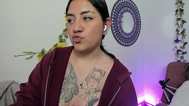 Hanna moore1 online show from February 2025 01:02:01 AM