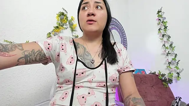 Hanna moore1 online show from February 2025 10:22:02 PM