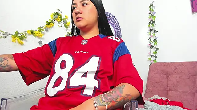 Hanna moore1 online show from March 2025 07:06:02 PM