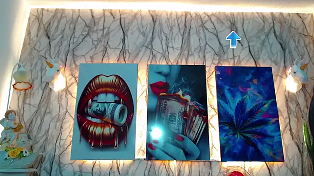 EmiTranny online show from March 2025 07:00:02 AM