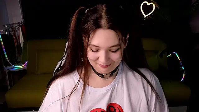 DjennaPalme online show from January 2025 04:45:01 AM