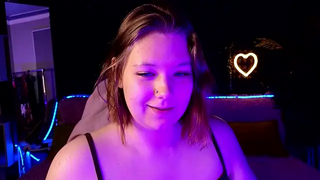 DjennaPalme online show from September 2025 01:44:01 AM