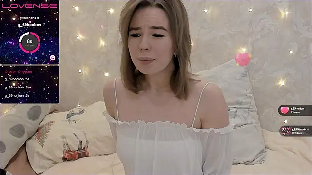 EvaSileZ online show from December 2024 05:33:02 PM