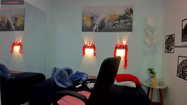 tracycum online show from March 2025 05:39:02 PM