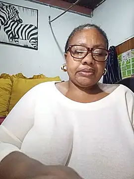 YELLOW BONE online show from July 2026 08:55:01 PM