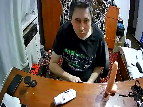 Snapshot of tores992 chatting on November 2025 08:08:01 PM tores992 online show from November 2025 08:08:01 PM