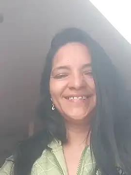 veronica salas online show from February 2025 07:47:02 PM