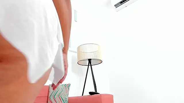 veronica salas online show from October 2025 08:05:02 PM