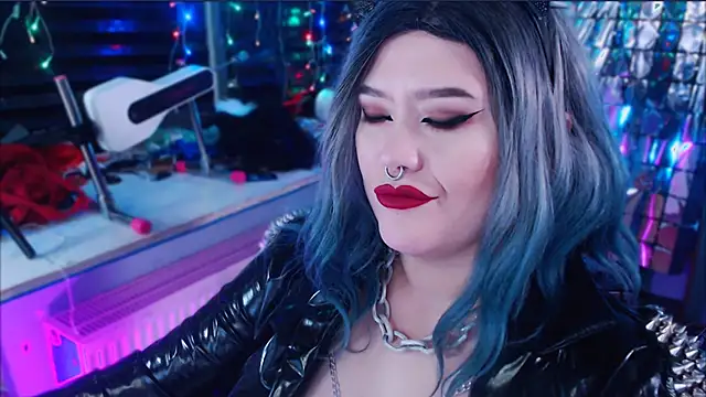 wickedxqueen online show from January 2025 05:03:02 AM