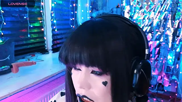 wickedxqueen online show from February 2025 05:44:02 AM