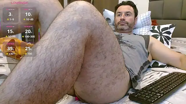 rodrher81 online show from October 2025 05:23:02 PM