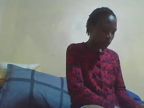 Smillie prety online show from May 2026 05:41:01 PM