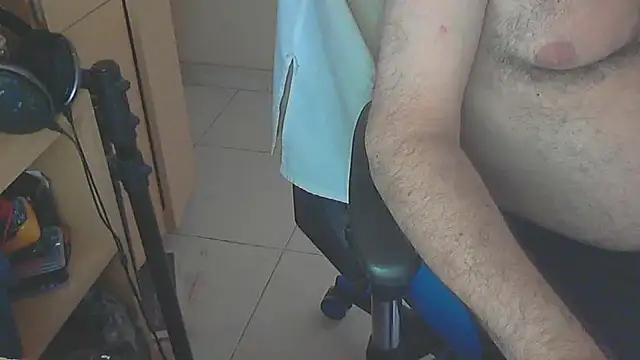 angelgarcia269 online show from January 2025 09:39:01 PM