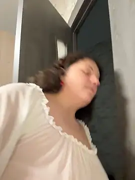 Taisia W online show from October 2025 06:57:01 AM