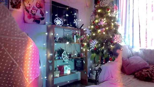 Snapshot of your_space chatting on December 2024 09:45:01 AM your space online show from December 2024 09:45:01 AM