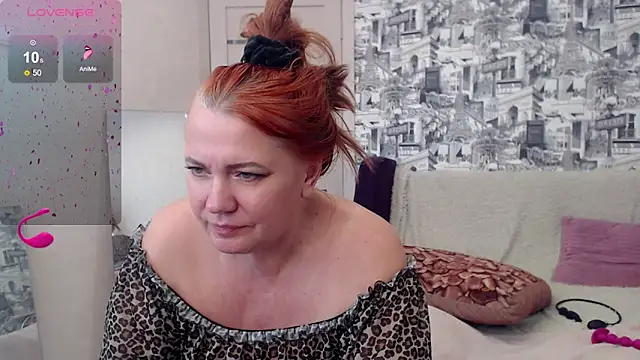 Snapshot of your_space chatting on March 2025 08:48:01 AM your space online show from March 2025 08:48:01 AM