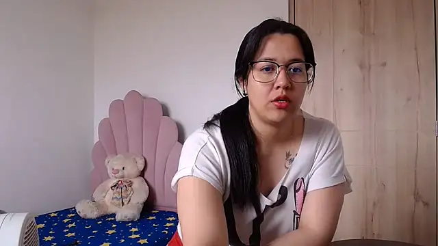 lady hot2xx online show from August 2026 04:53:02 PM