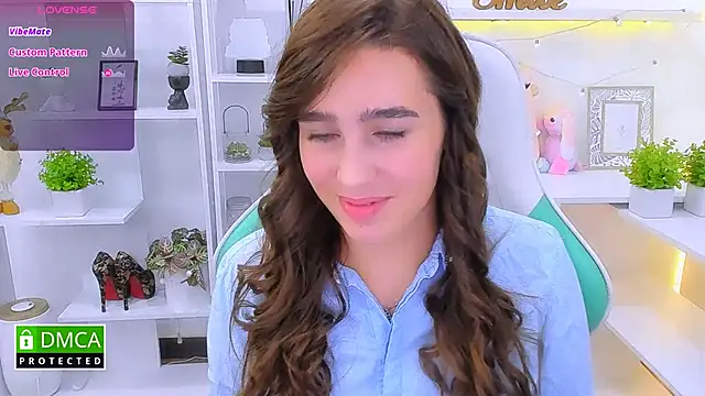  Eliizabeth  online show from September 2025 09:26:02 PM