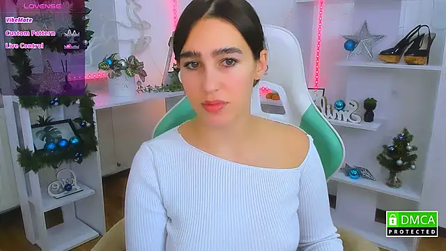  Eliizabeth  online show from December 2025 09:22:01 PM